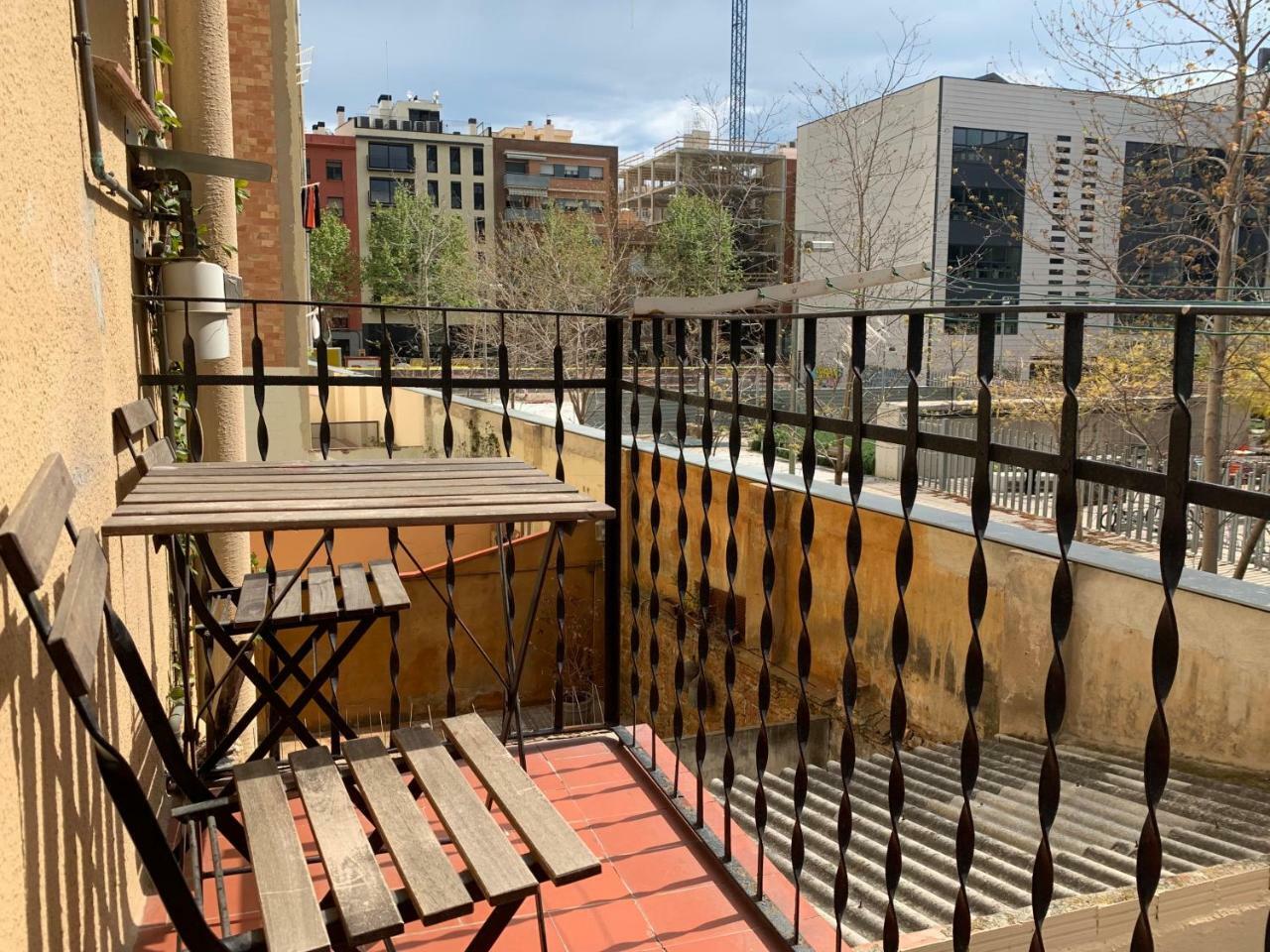 Charm Miro Apartment Barcelona Ngoại thất bức ảnh